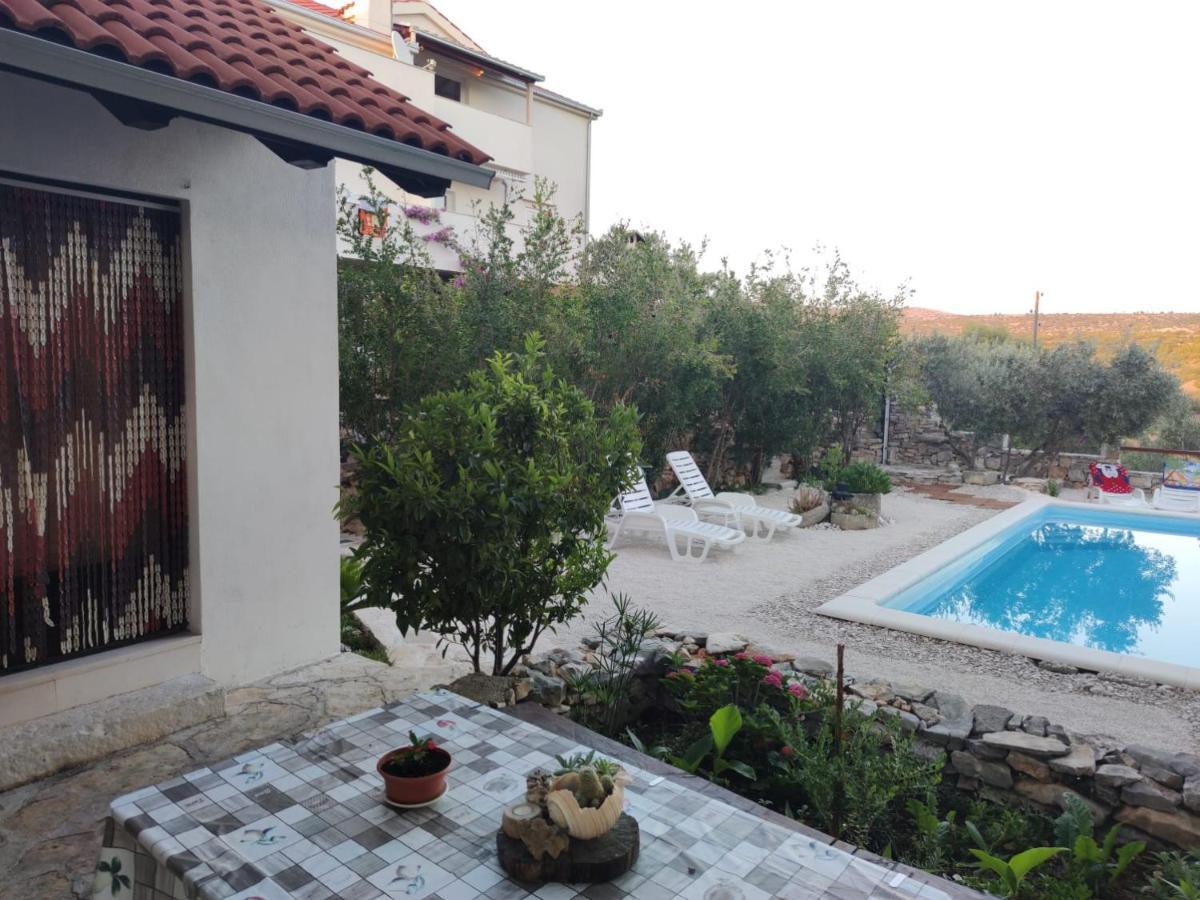 Vacation House Milka Milna  Zewnętrze zdjęcie